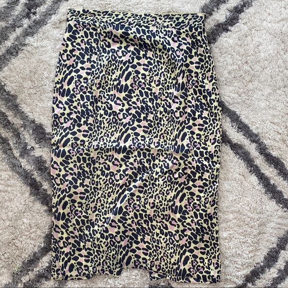 Fletch Cheetah Print Midi Skirt - Picture 3 of 5
